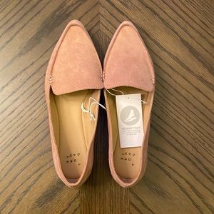 NWT flats